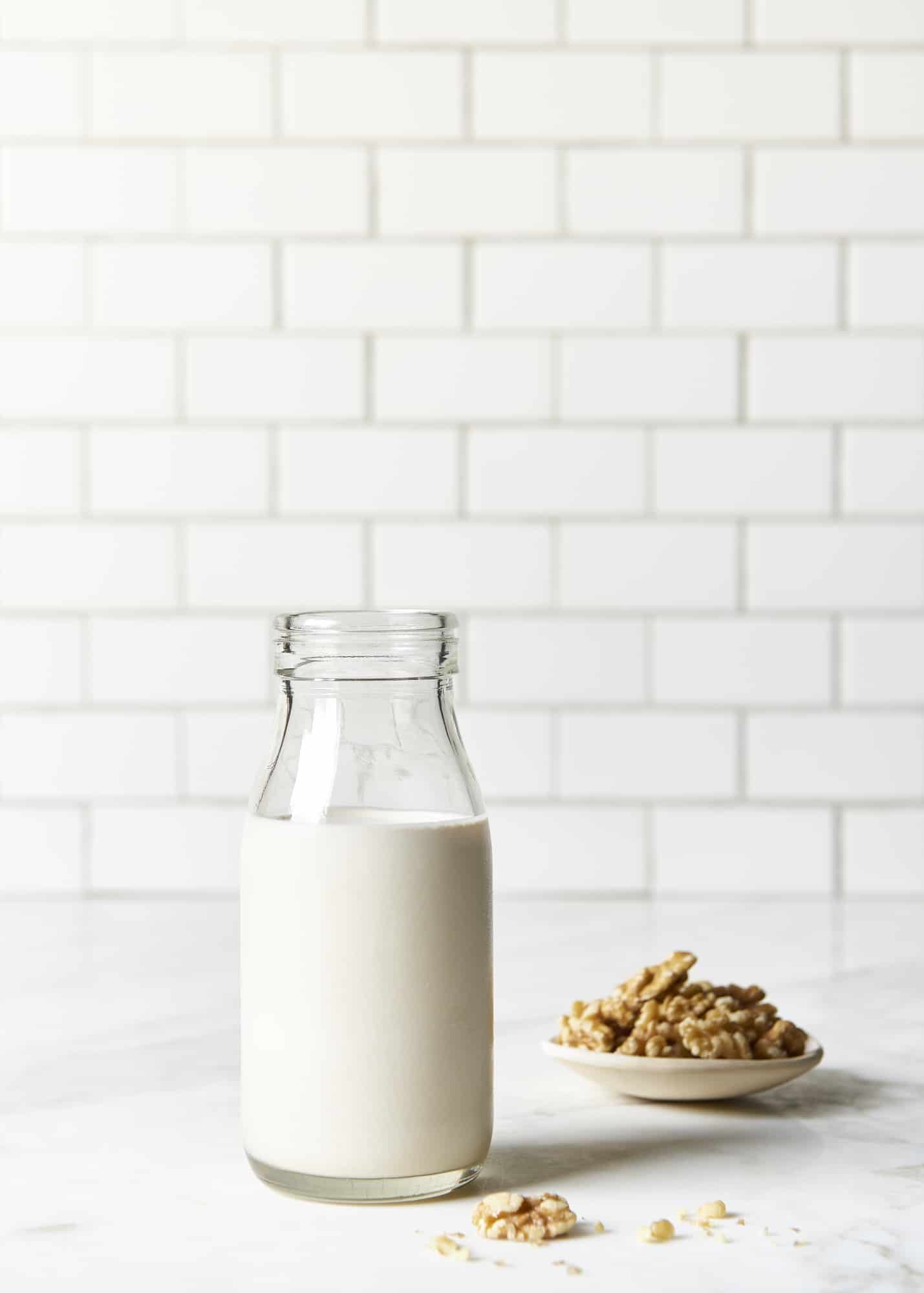 How To Make The Best Walnut Milk {Raw, Vegan, Paleo} The Blender Girl