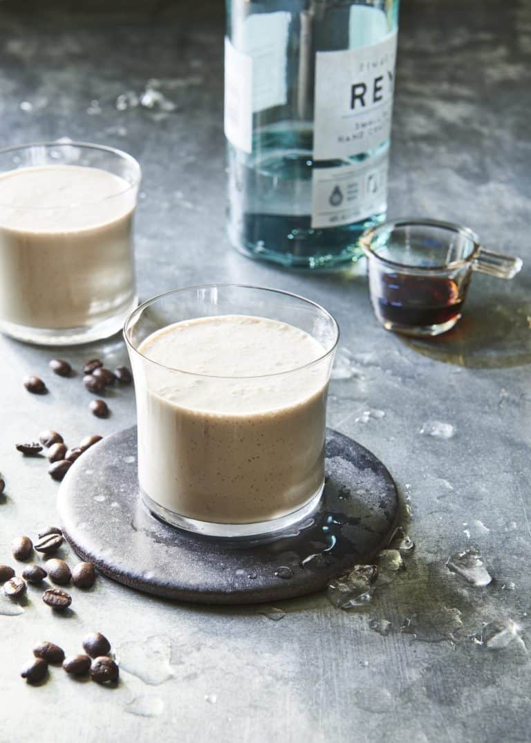 Vegan White Russian Milkshake