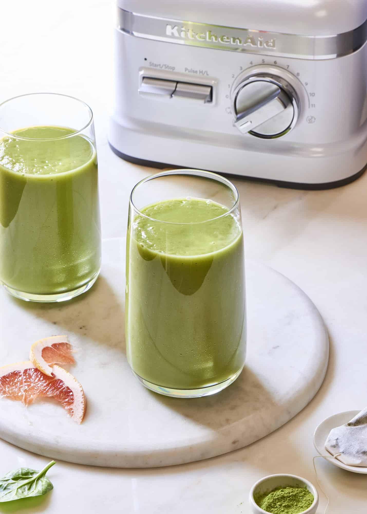 Grapefruit Smoothie with Green Tea The Blender Girl